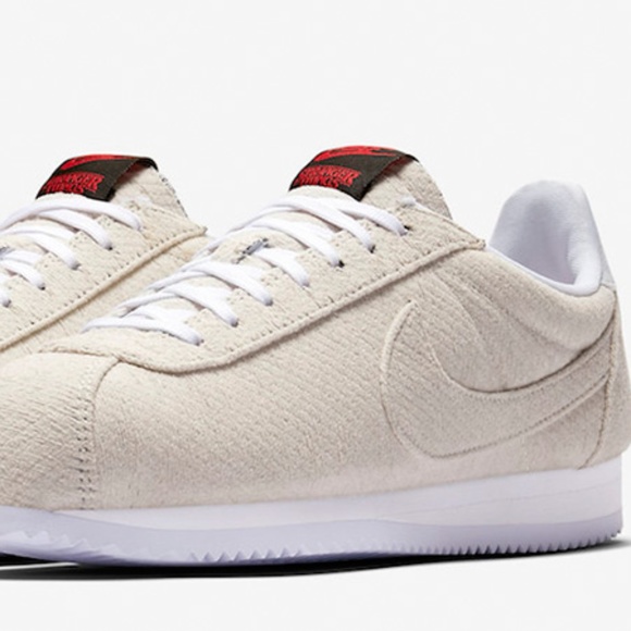 NIKE x Stranger Things 'Upside Down' Cortez New - Picture 3 of 6
